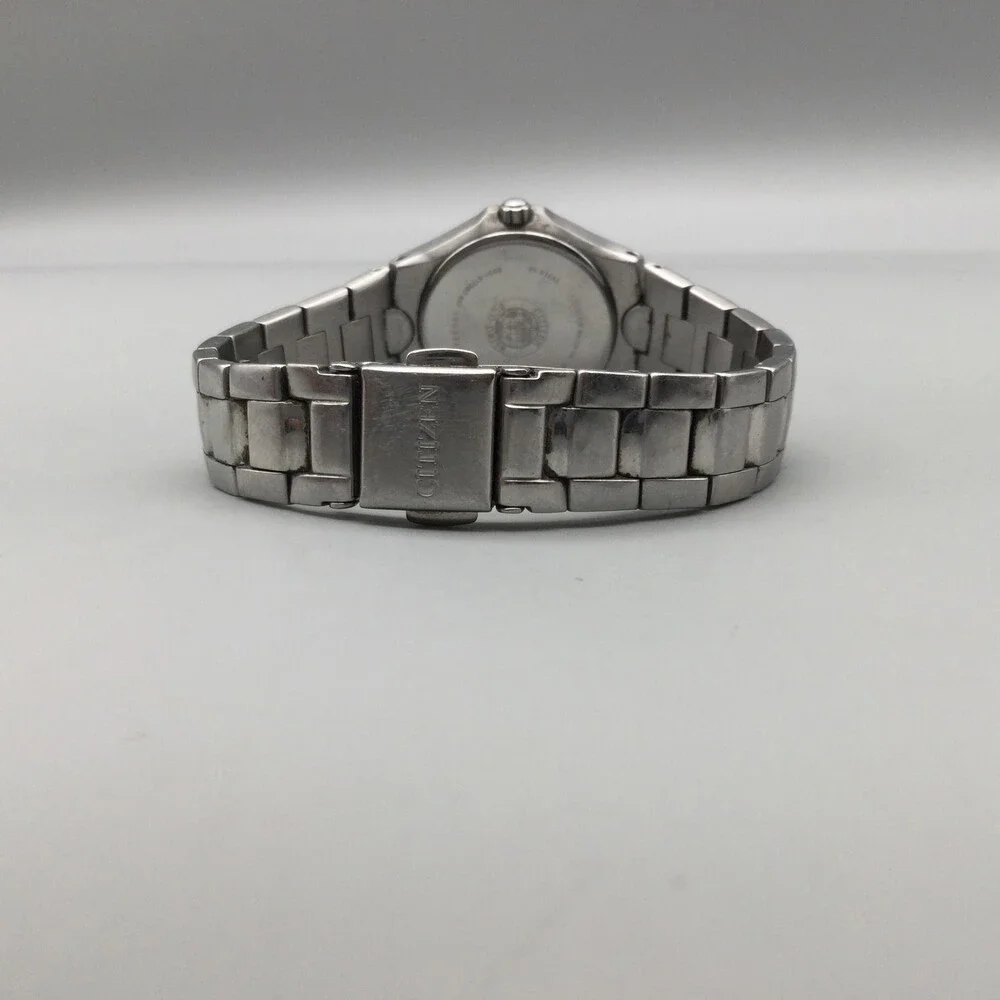 Vintage Citizen Eco-Drive Womens Watch 25mm Silver Tone Stainless Date E001 6